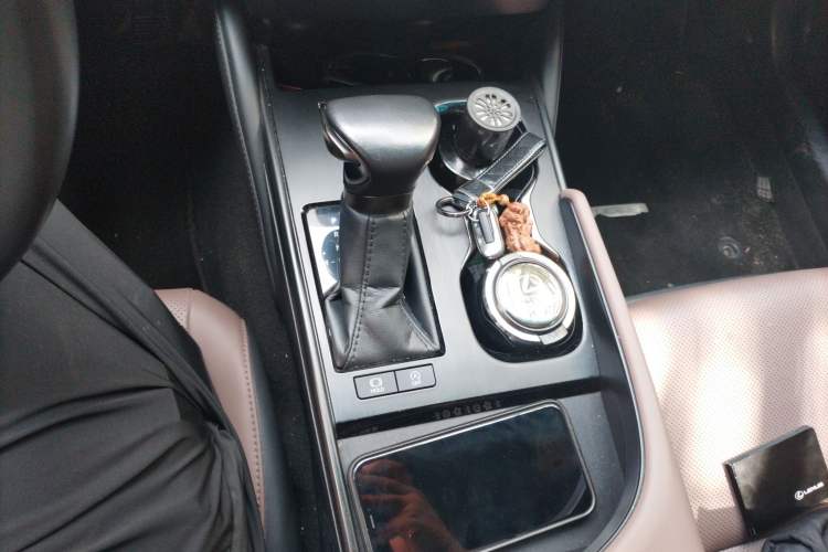 Used Lexus ES 2023 200 Excellence Edition