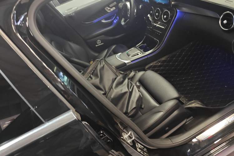 Used Mercedes-Benz C-Class 2020 C 260 L Sport Edition Right Front Seat