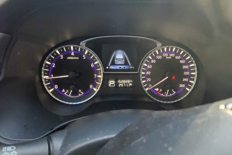Used Infiniti QX60 2014 3.5L Four-Wheel Drive All-Terrain Version Instrument Cluster
