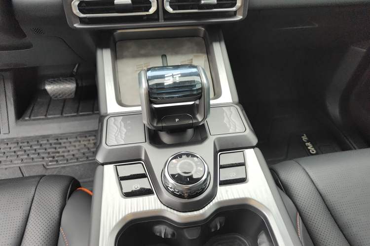 Used JETOUR Shanhai T1 2025 150 km Heading South