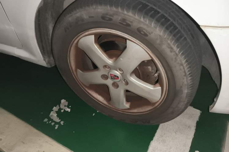 Used Roewe 350 2013 350C 1.5L Automatic Xunyue Edition
