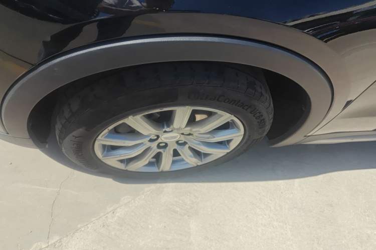 Used Cadillac XT4 2020 28T Two-Wheel-Drive Leading Version Left Front Wheel Hub