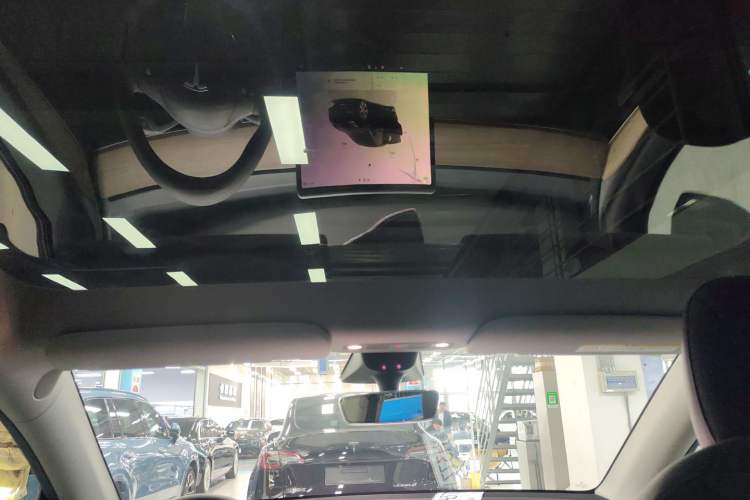 Used Tesla Model Y 2022 Rear-Wheel-Drive Version
