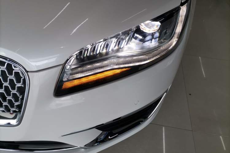 Used Lincoln MKZ 2019 2.0T Luxury Edition China VI Standard