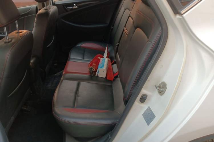 Used Changan Eado 2015 1.6L Manual Junku Model China V Standard
