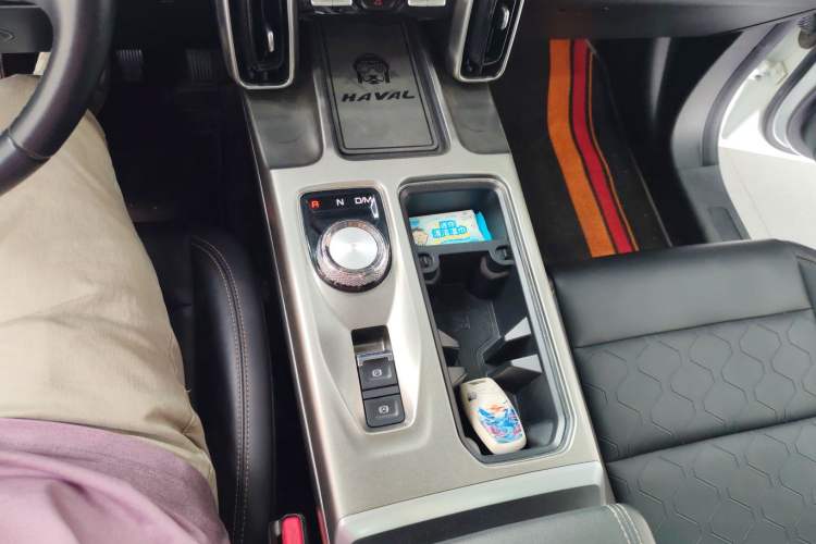 Used Haval DARGO 2021 1.5T DCT Two-Wheel Drive Labrador Edition Gear Lever