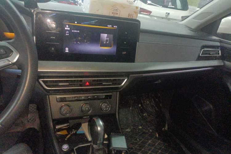 Used Volkswagen Lavida 2023 300TSI DSG Full-Comfort Edition