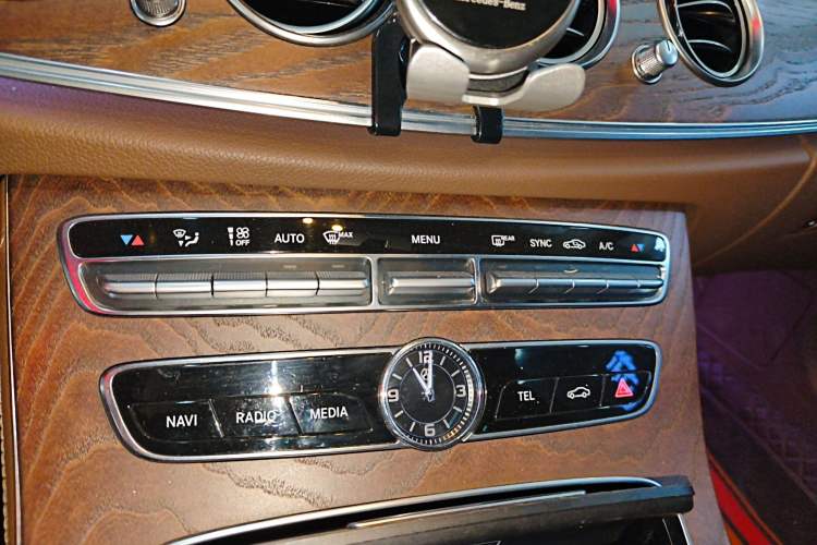 Used Mercedes-Benz E-Class 2019 Facelifted E 300 L Stylish Version
