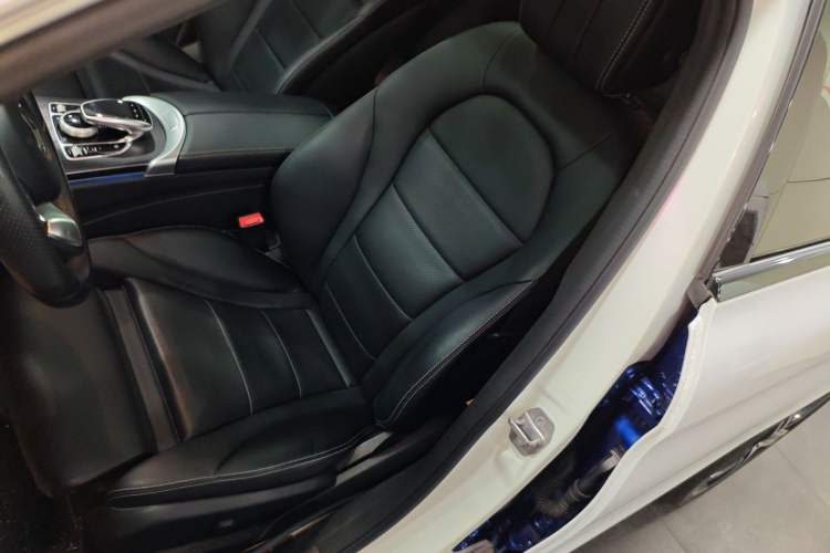 Used Mercedes-Benz C-Class 2017 Facelift C 200 L Sport Edition