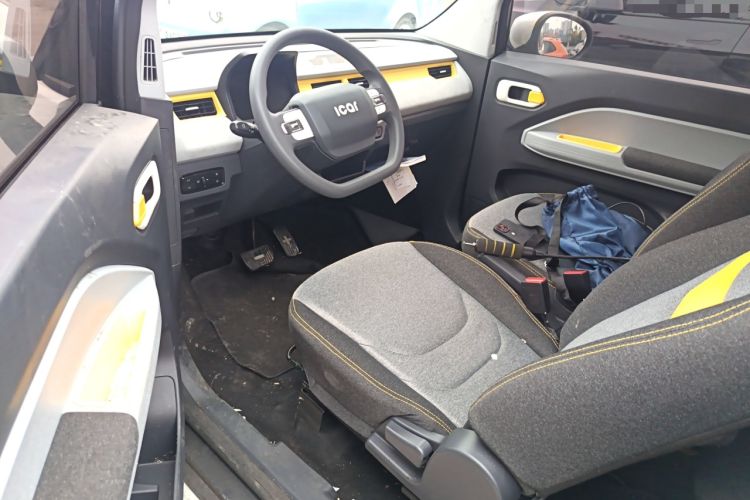 Used Chery QQ Ice Cream 2022 170km Sundae Phosphate Lithium-Ion