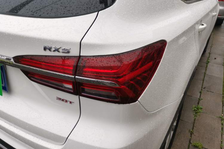 Used Roewe RX5 2018 20T Two-Wheel Drive Manual Flagship Edition