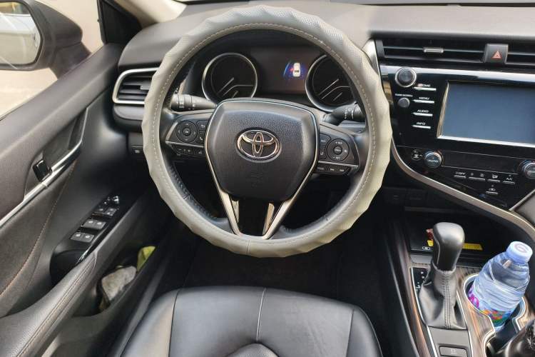 Used Toyota Camry 2018 2.0G Luxury Edition