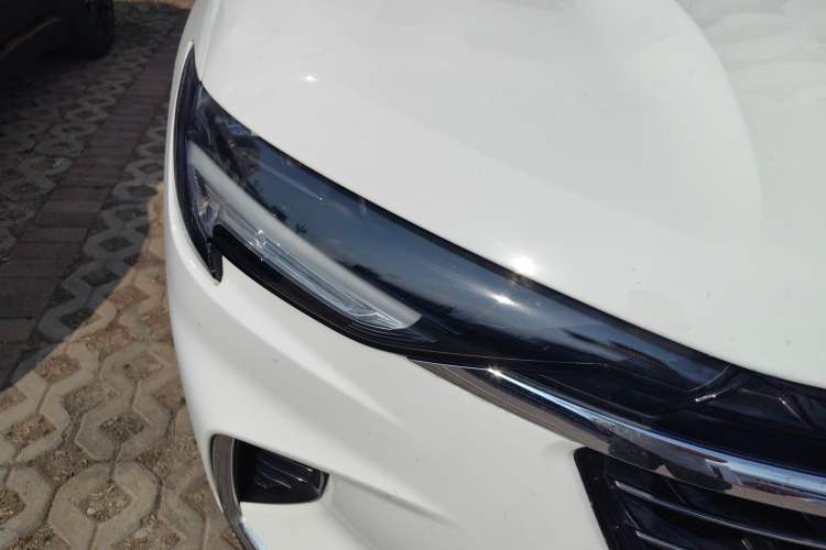 Used Buick Envision 2023 Encore Plus 652T Five-Seat Luxury Model