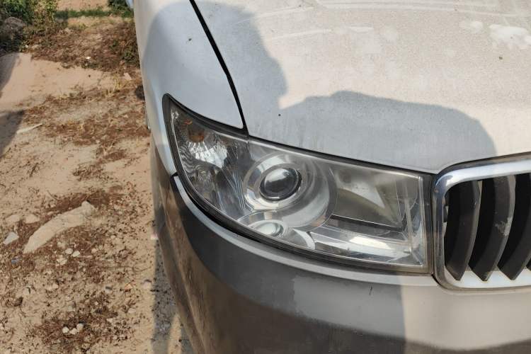 Used Jinbei New Hiace X30L 2018 1.5L Box Truck Wealth Edition DLCG14 Right Front Headlight