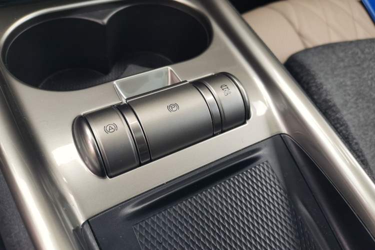 Used BYD Dolphin 2021 405 km Fashion Edition