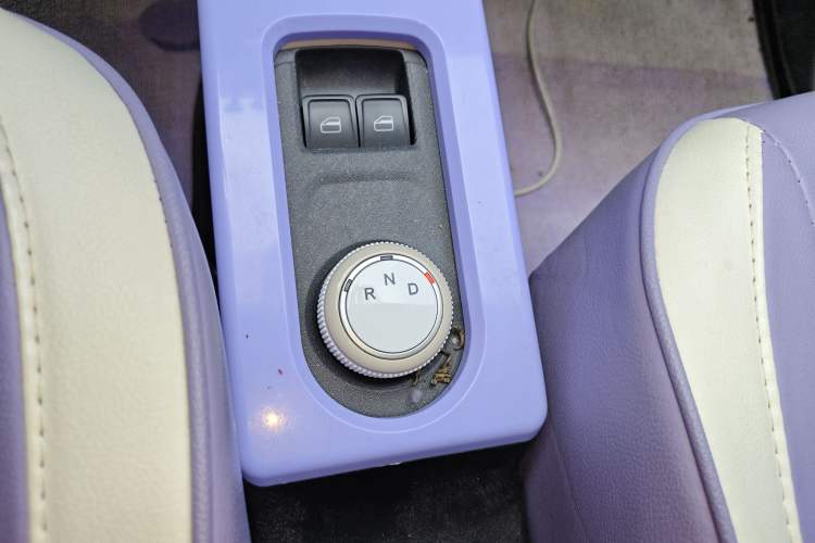 Used Chery QQ Ice Cream 2025 155km Sundae Edition Gear Lever