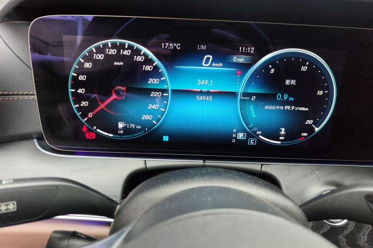 Used Mercedes-Benz E-Class 2021 Restyled E 300 Sport Edition Odometer Close Up