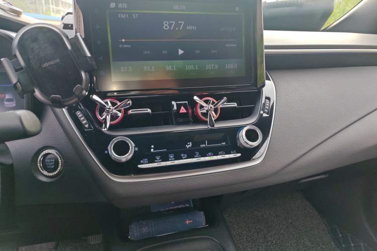 Used Toyota Levin 2019 185T CVT Luxury Edition China VI Standard