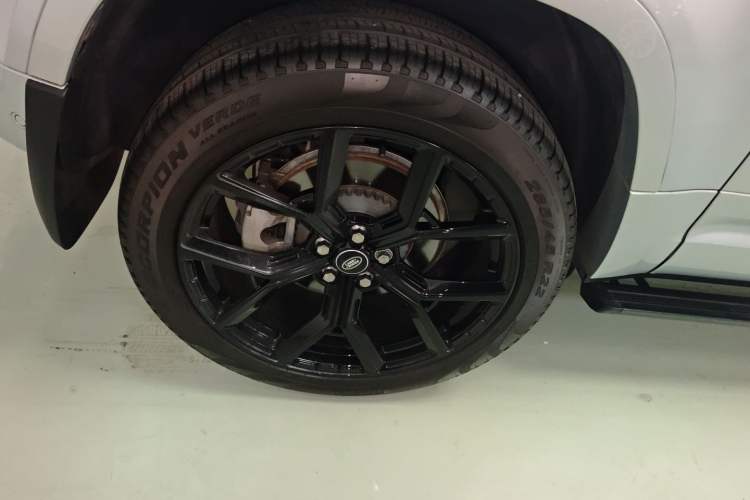 Used Land Rover Defender 2023 Facelift 90 3.0T P400 XS