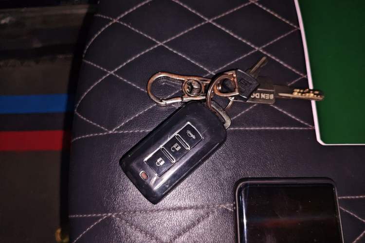 Used Mitsubishi Outlander 2020 2.4L 4x4 Zhi Xiang Edition 5 Seats