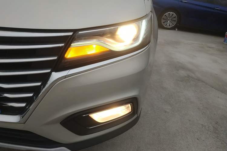 Used Roewe RX5 2020 20T Automatic 4G Connected Million Edition Left Front Headlight