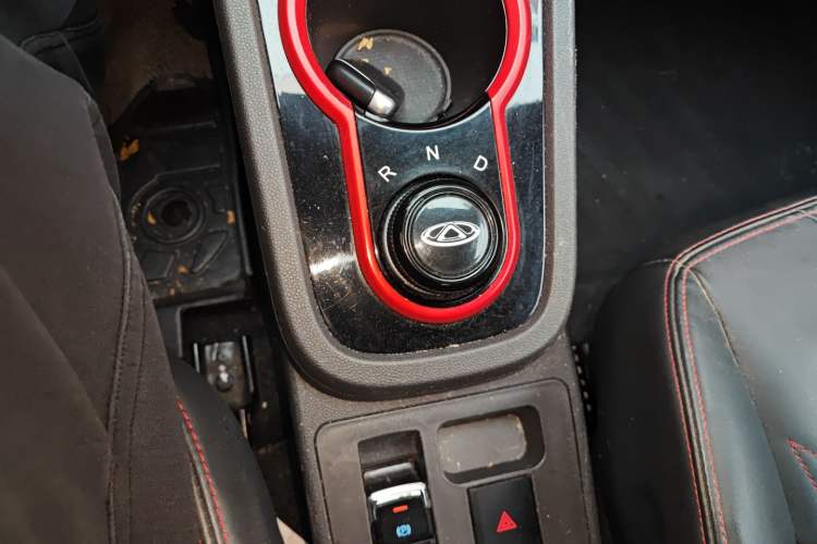 Used Chery Little Ant 2022 Sweet Pink Edition Half-Sugar Version Lithium Iron Phosphate 30 kW 301 km
