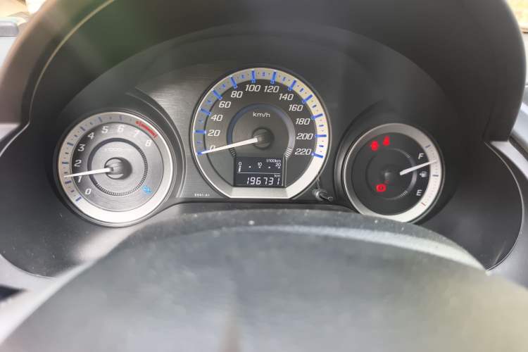 Used Honda City Classic 2012 1.5L manual Elite Edition