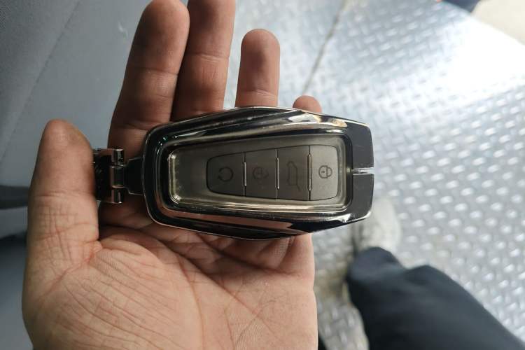 Used Farizon Super VAN 2025 Yucheng Edition, Action-Pak 68kWh
