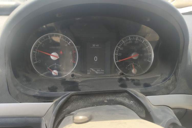 Used Golden Dragon Hiace 
