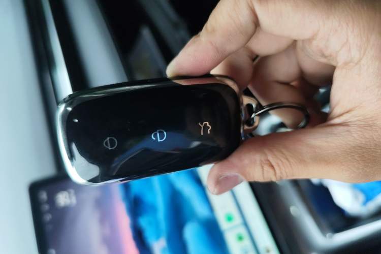 Used Geely Galaxy L6 2024 125km PLUS Dragon Edition