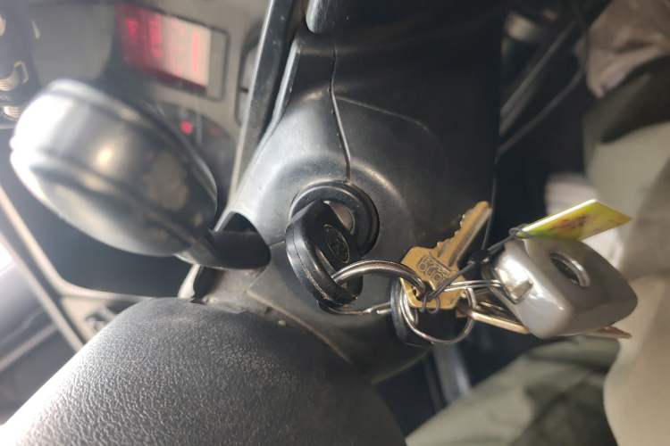 Used Volkswagen Jetta 2012 1.6L Collector's Edition
