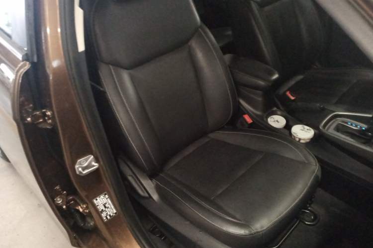 Used Ford Escort 2015 1.5L Automatic Fashion Model Right Front Seat