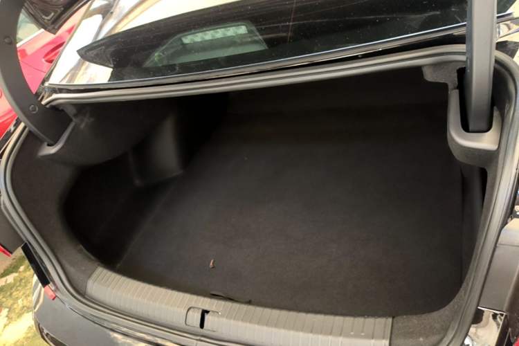 Used Volkswagen Passat 2025 Outstanding Model 380TSI Starry Dragon Edition
