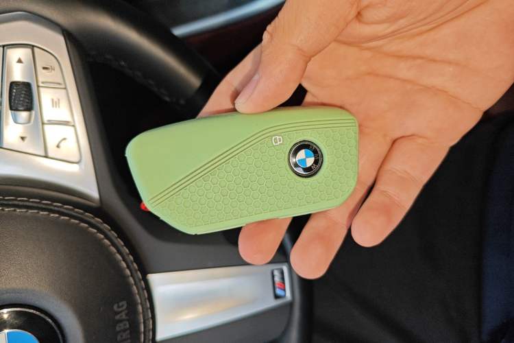 Used BMW X5 2023 xDrive 30Li Luxury M Sport Night Edition Package
