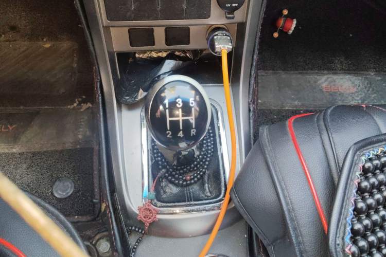 Used Geely Auto Classic Emgrand 2012 Sedan 1.5L Manual Chao Yue Model