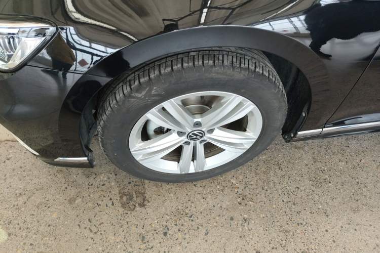 Used Volkswagen Magotan 2025 Zhongxiang Version 280TSI DSG Comfort Edition