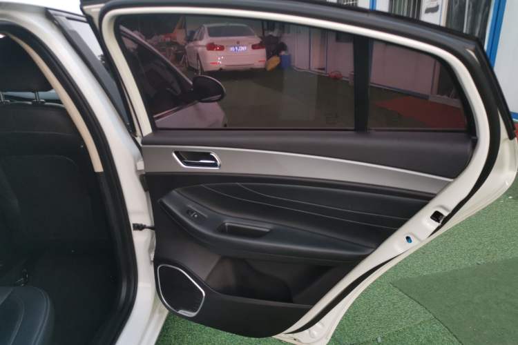 Used Chery Arrizo 5 2019 1.5L CVT Leisure Edition China V standard