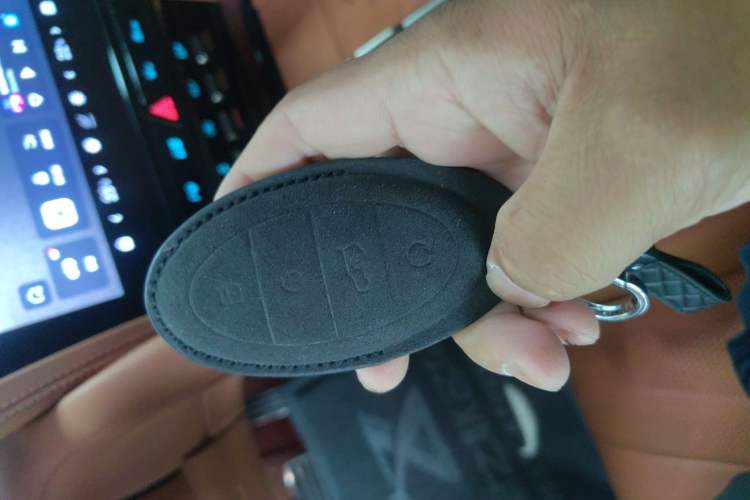 Used Yangwang U8 2023 Luxury Edition Vehicle Key