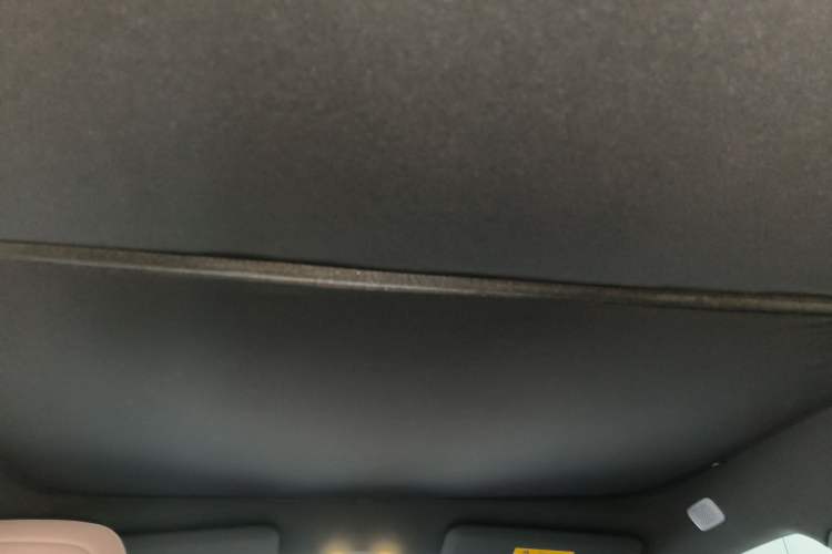 Used ONVO L60 2025 Model—60 kWh Rear-Wheel-Drive Version