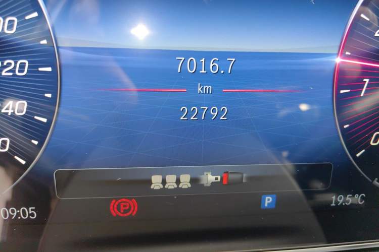 Used Mercedes-Benz C-Class 2023 Second Facelift C 260 L Odometer Close Up