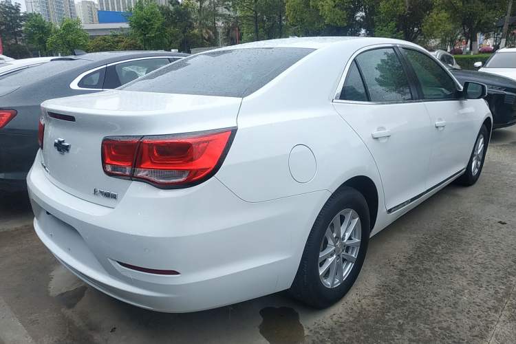 Used Chevrolet Malibu 2017 1.5T Automatic Comfort Edition Rear Right 45 Deg