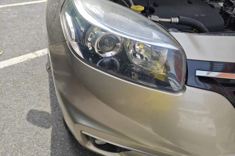 Used Renault Koleos 2014 Revised Version 2.0L Two-Wheel Drive Fashion Edition
