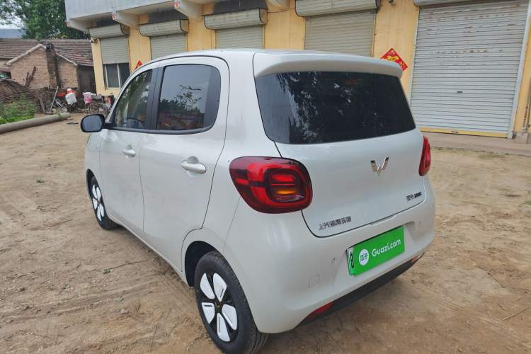 Used Wuling Hongguang MINIEV 2025 Four-Door Version Advanced Edition Exterior 2