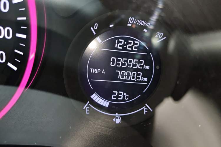 Used Honda Vezel 2020 1.5L CVT Pioneer Edition
