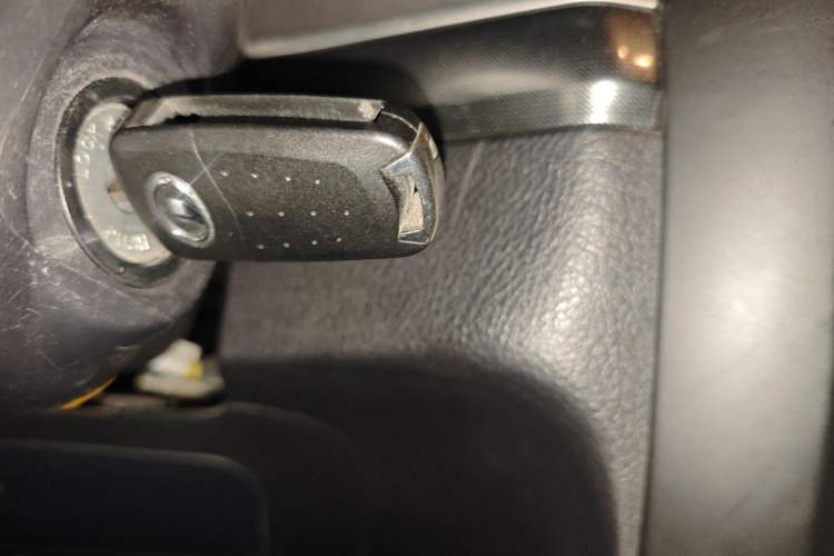 Used Haval H5 Classic 2013 Zhizun Edition 2.0T Manual 4x4 Prestige Model