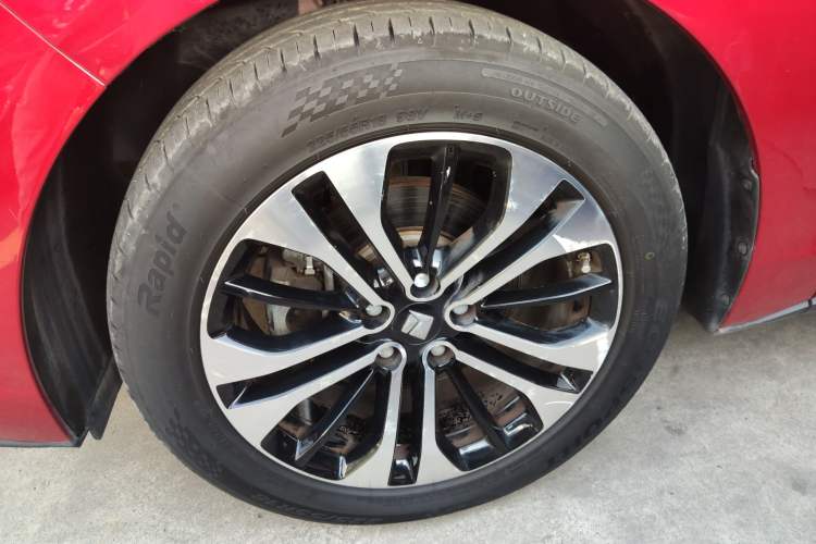 Used Baojun RC-6 2019 1.5T CVT 24-Hour Online Prestige Edition