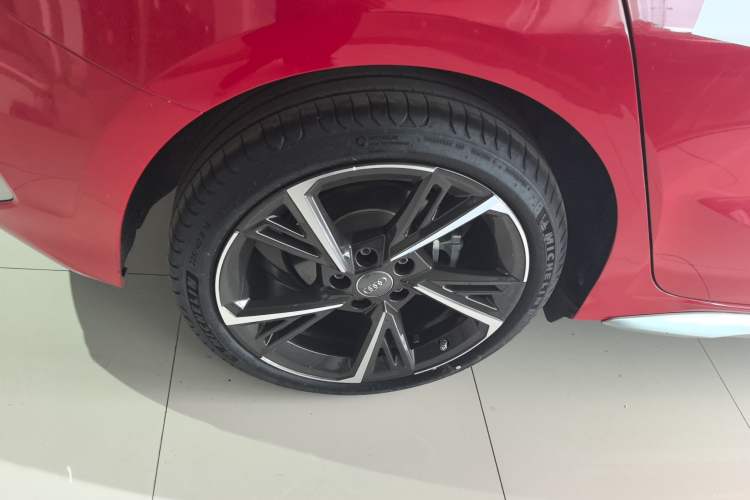 Used Audi A3 2021 Sportback 35 TFSI Fashionable Sports Model
