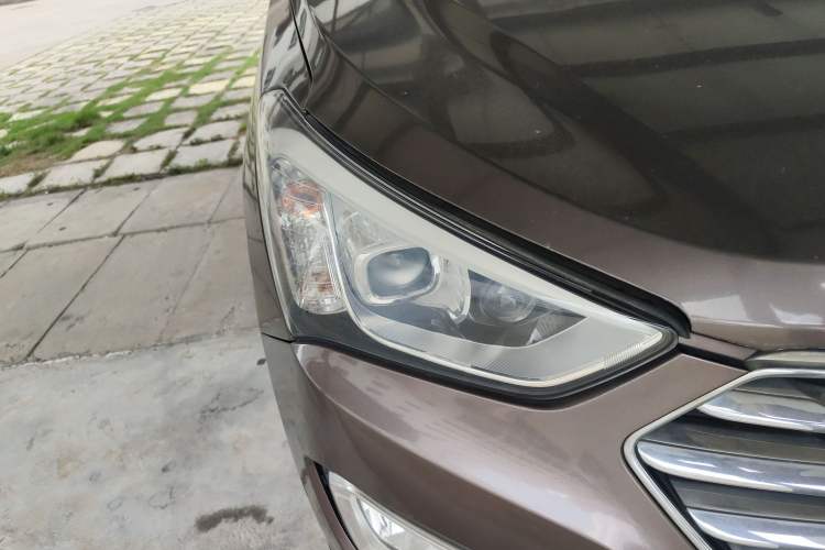 Used Hyundai Grand SantaFe 2013 2.2T 7-Seater Four-Wheel-Drive Comfort Edition
