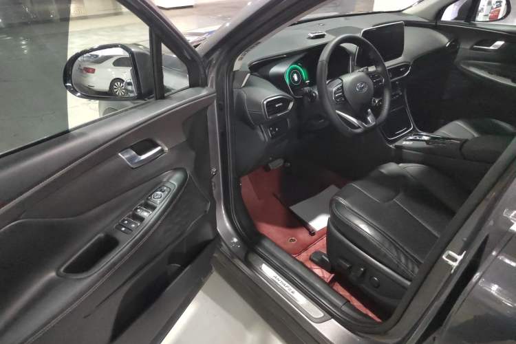 Used Hyundai Santa Fe 2020 380 TGDi Automatic Two-Wheel Drive GLS Luxury Edition
