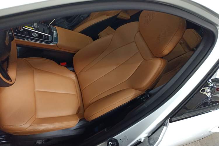 Used Geely Auto FX11 2025 4th Generation 1.5TD DCT - Shanhe
